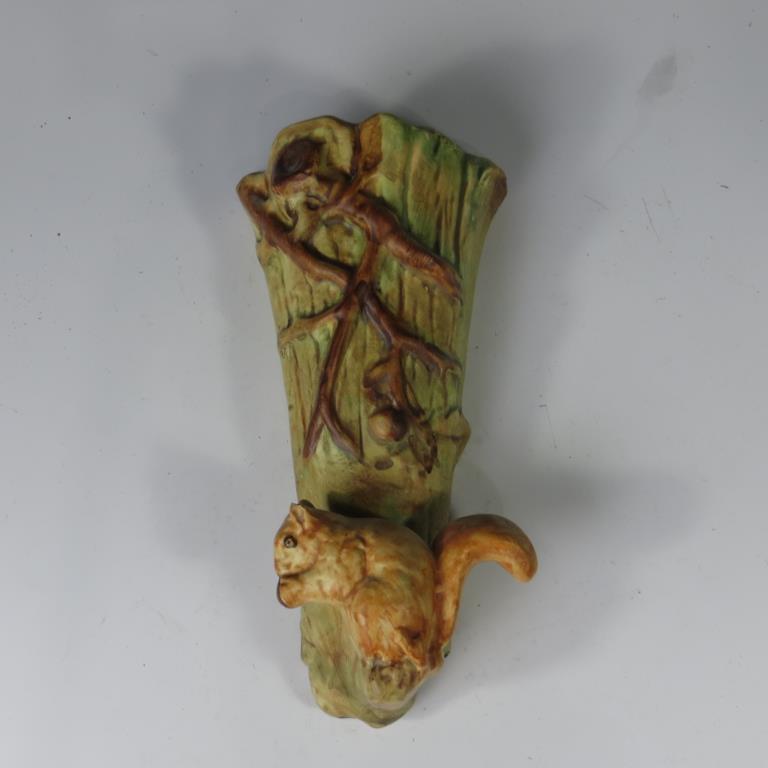 Weller Woodland Wall Pocket (1 of 3)