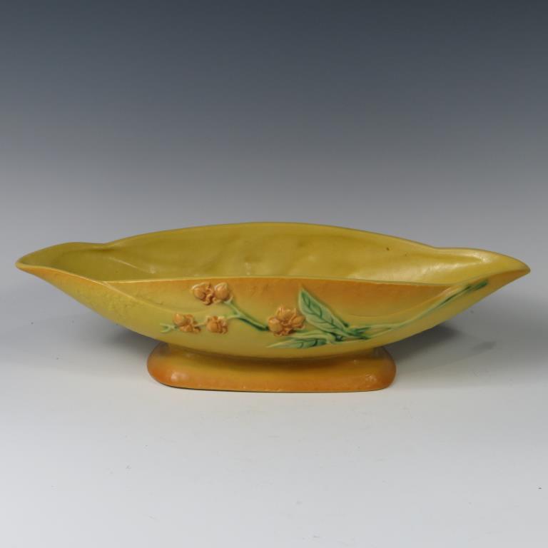 Roseville Bittersweet Console Bowl (1 of 2)