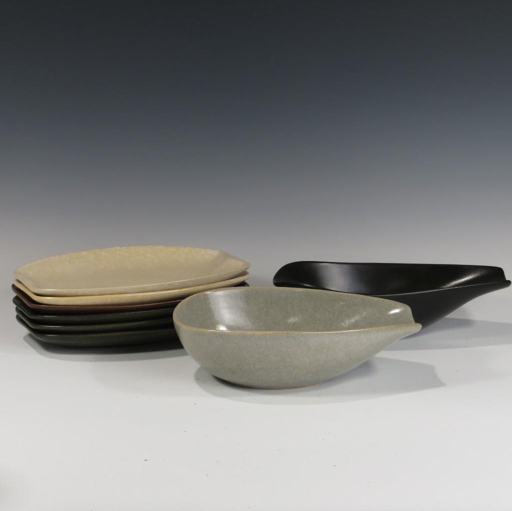 Raymor Roseville USA Group Lot: Raymor Roseville USA Group Lot including 6 trays and 2 boats. All marked Raymor, various colors. Typical use condition. Trays 9 1/2", boat 10".