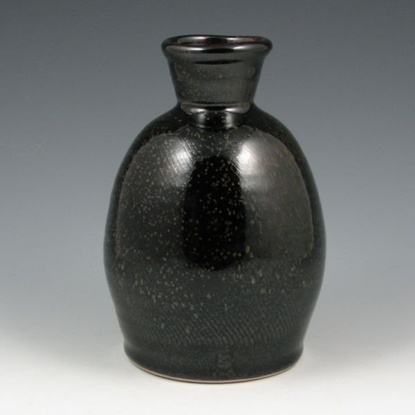 Greg Schatz 6 3/4" Vase - Mint: Greg Schatz vase in black with gold flecks. Unsigned. Mint. 6 3/4" tall.