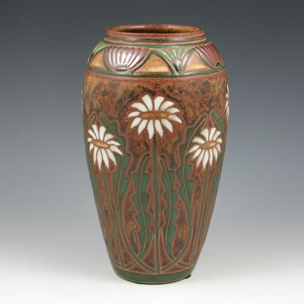 Eric Olson 9" Daisy Vase - Mint: Eric Olson vase with daisies. Signed Eric Olson 2002 and marked CGP (Common Ground Pottery). Mint. 9" tall.