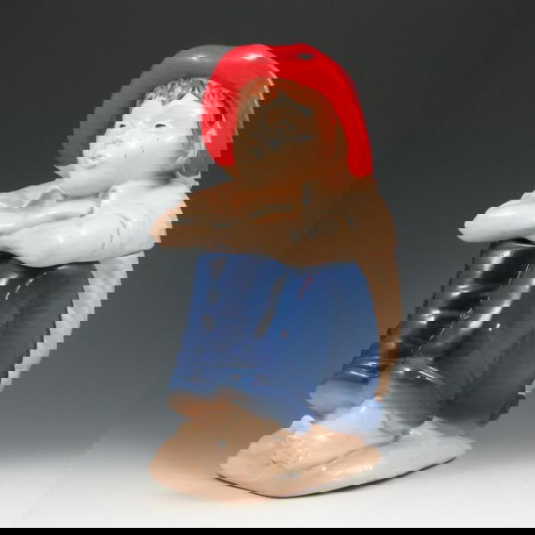 Hull Artist Louise Bauer Designed Boy Cookie Jar: Barefoot boy cookie jar designed by Hull artist Louise Bauer. Marked Barefoot Boy Blessing On Thee. There are chips to the inside rims of both the base and lid. 12 1/2" tall.