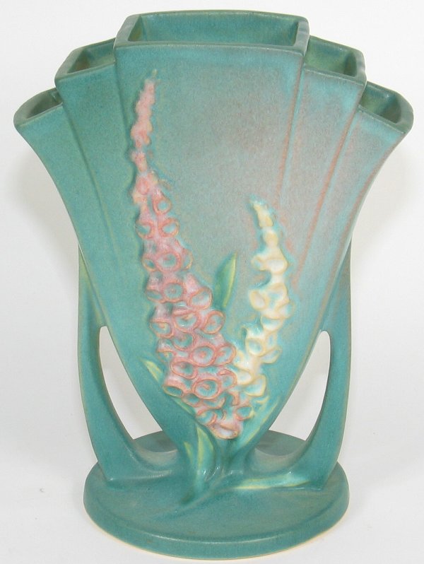 Roseville Foxglove 47-8" Vase