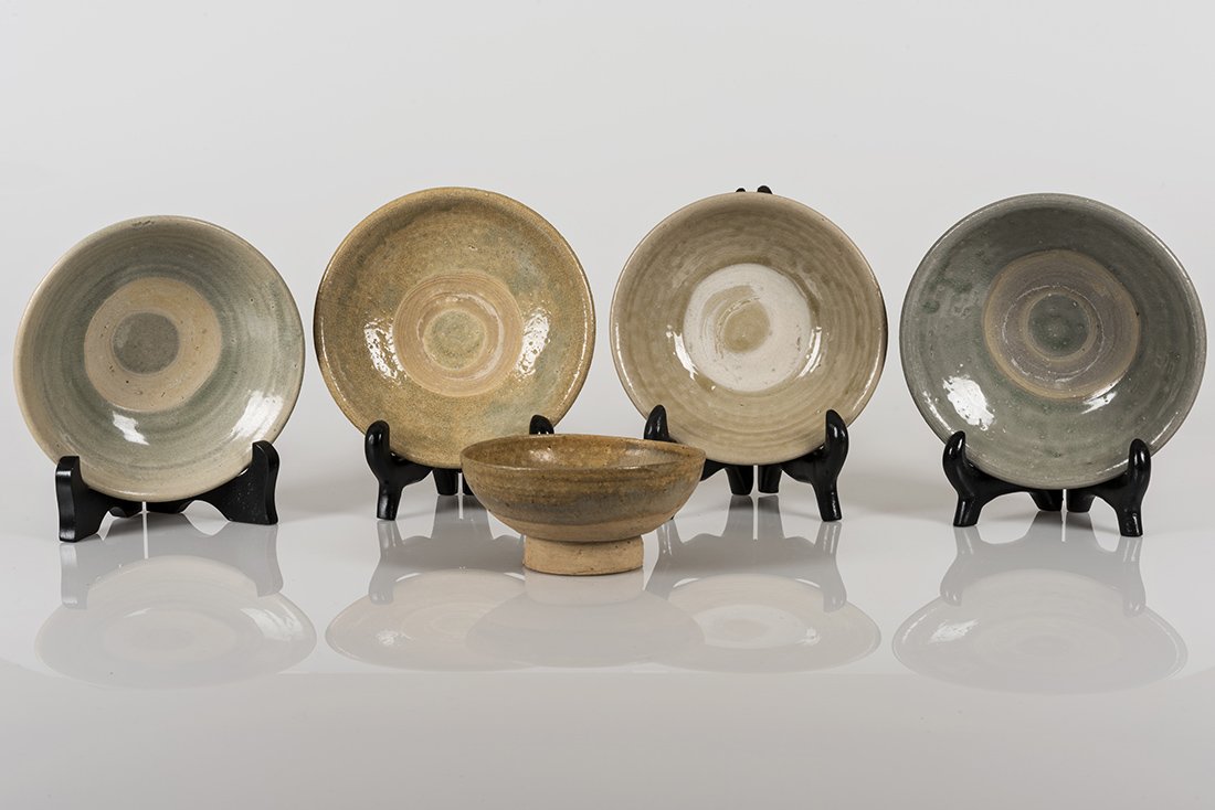 Ming or Earlier Chinese Stoneware Dishes and Bowls (1 of 7)