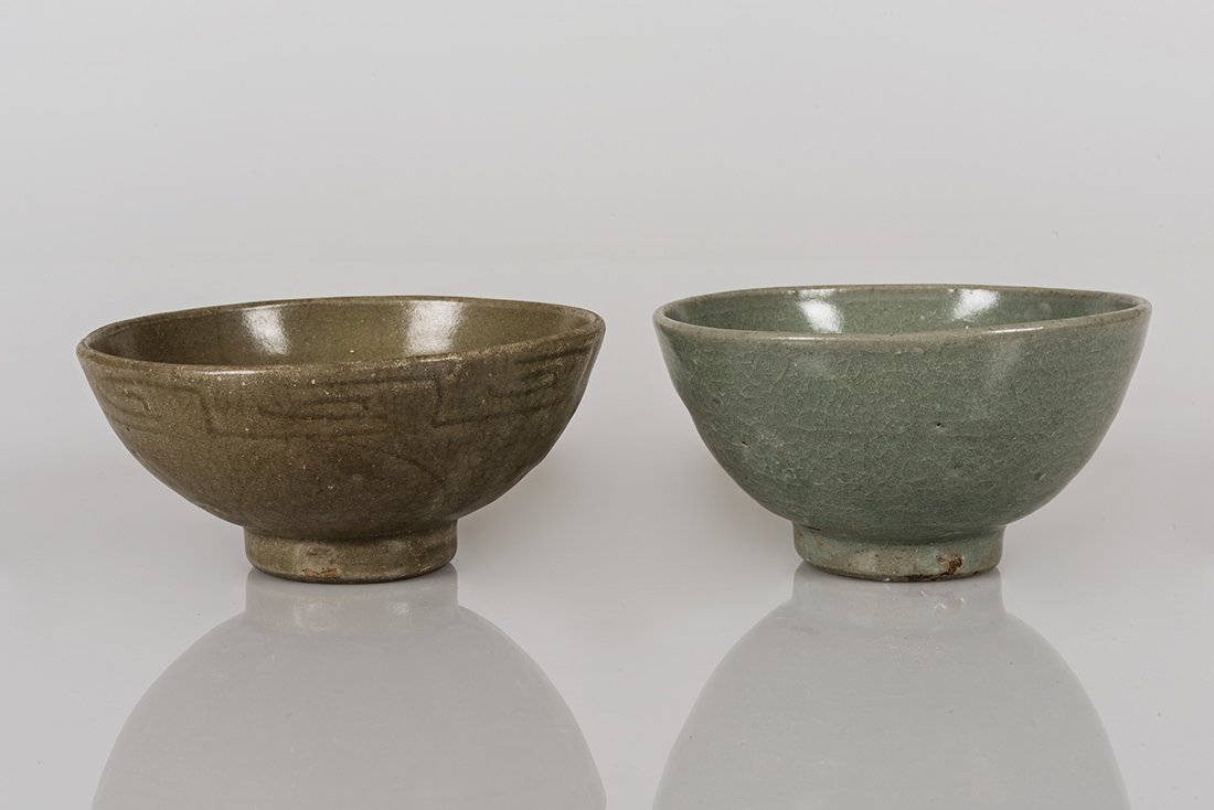 Yuan or Ming Chinese Celadon Bowls (1 of 6)