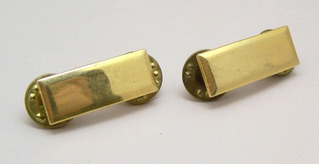 US military 10k Gf NS Meyer Inc New York award pin lot: each pin measures 1" long by 3/8" wide, combine weight of 1.3 grams, signed 1/20 10K Gf NS Meyer INC new york, check pic for more info, in great condition