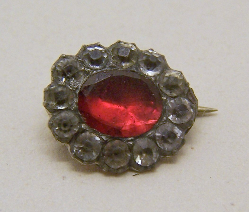 GEORGIAN low carat gold rubellite paste brooch pin: this is an early Georgian Low carat gold pin, measures 5/8" long by 1/2" wide, crafted with 8x6mm rubellite or foiled back paste & 2mm white foiled back white paste, weights 1.5 grams, the front of th