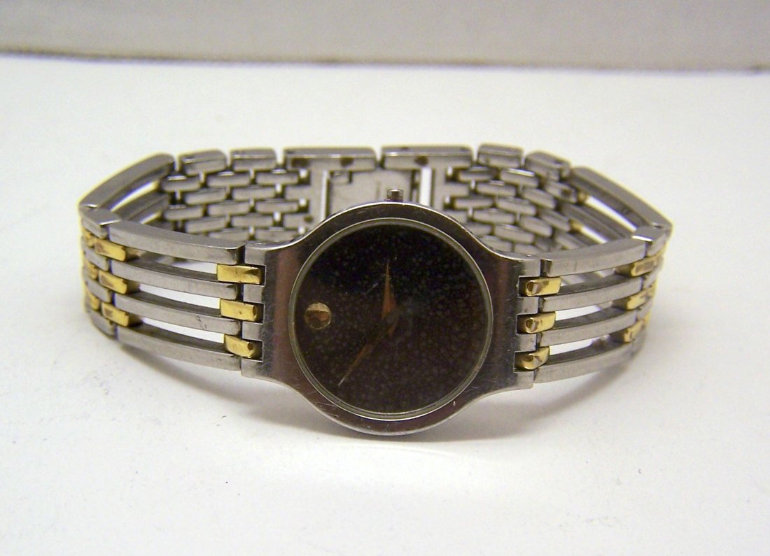 genuine MOVADO woman watch: watch case measures 1 1/8" long from lung to lung by 15/16" wide not including the crown, weights 37.42 grams, in good condition just need a battery & a new watch crown, selling this watch AS-IS for r