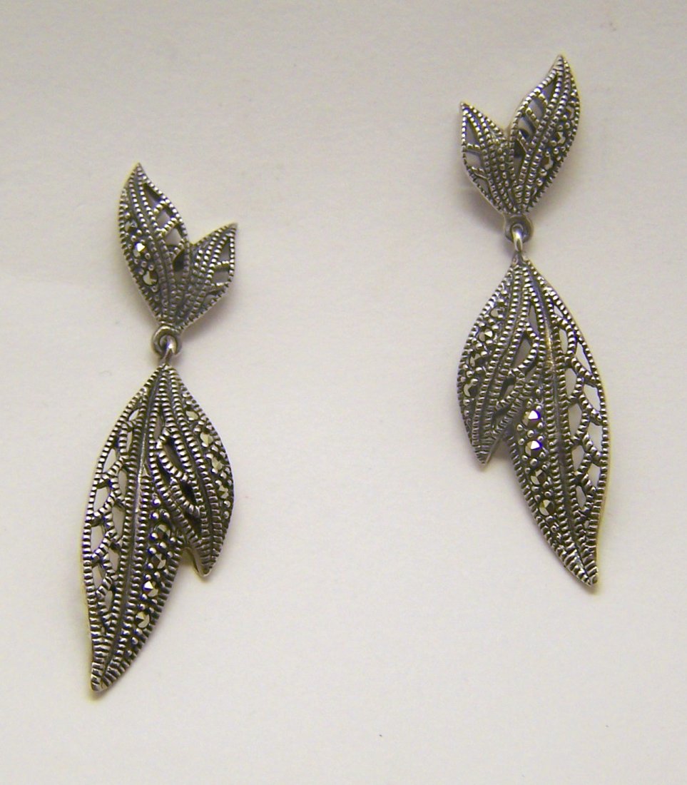 sterling silver marcasite drop earrings: measures 1 6/8" long by 9/16" wide, weights 7.2 grams, in great condition