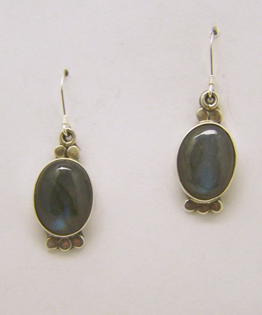 sterling silver labradorite earrings: measures 1 1/2" long by 1/2" wide, crafted with 15x11mm labradorite, weights 6.5 grams, in good condition