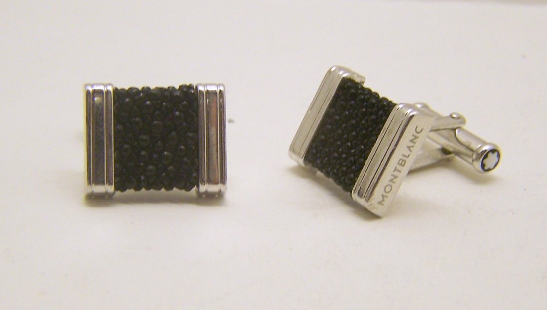 Montblanc Silver Collection Sterling Silver Cuff Links: top of the cufflinks measures 6/8" long by 5/8" wide, weights 21 grams, in great condition