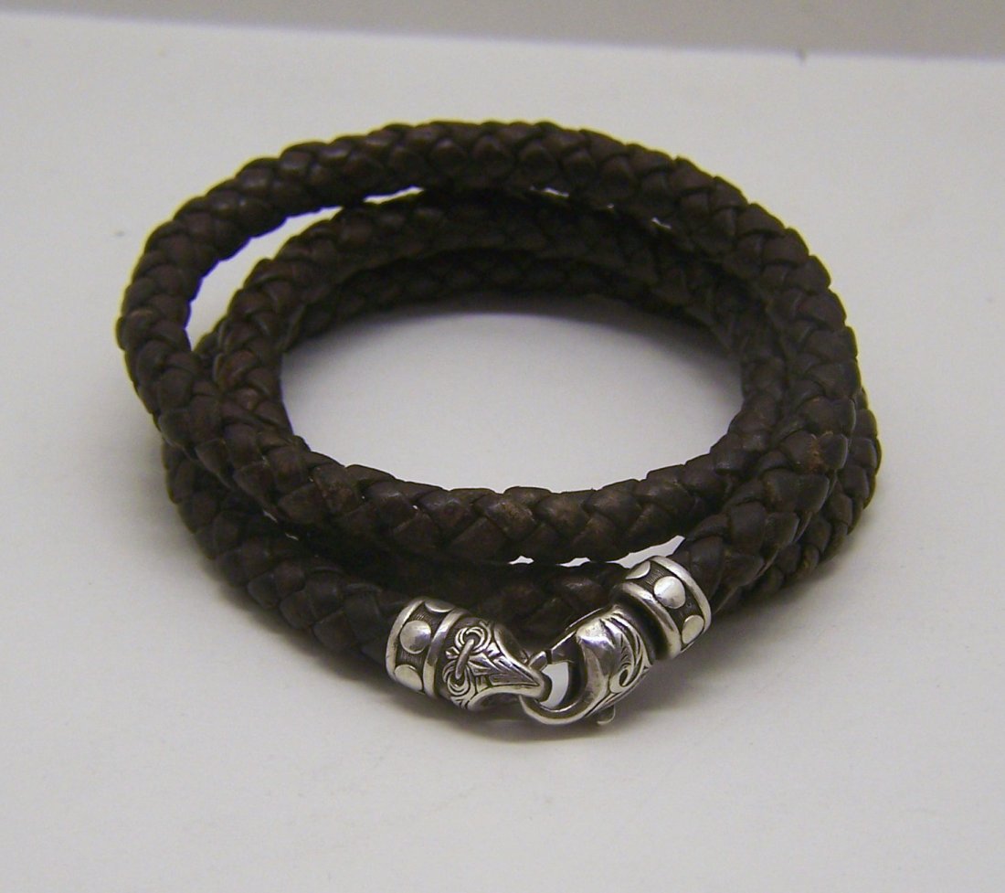 Scott Kay Ebony Leather 9mm Sterling Silver Bracelet: measures 24" long by 9mm wide, weights 27.9 grams, in good condition