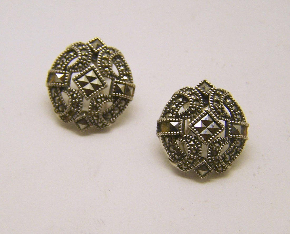 JUDITH JACK sterling silver marcasite earrings: measures 13/16" long by 3/4" wide, weights 9.2 grams, in good condition