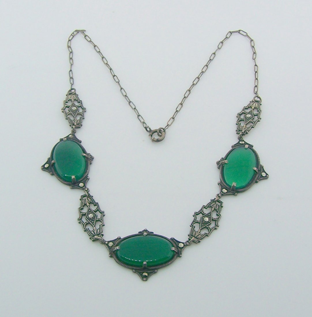 art deco sterling silver marcasite chrisoprase necklace: measures 16 3/4" long by 13/16" wide, weights 11.7 grams, in good condition
