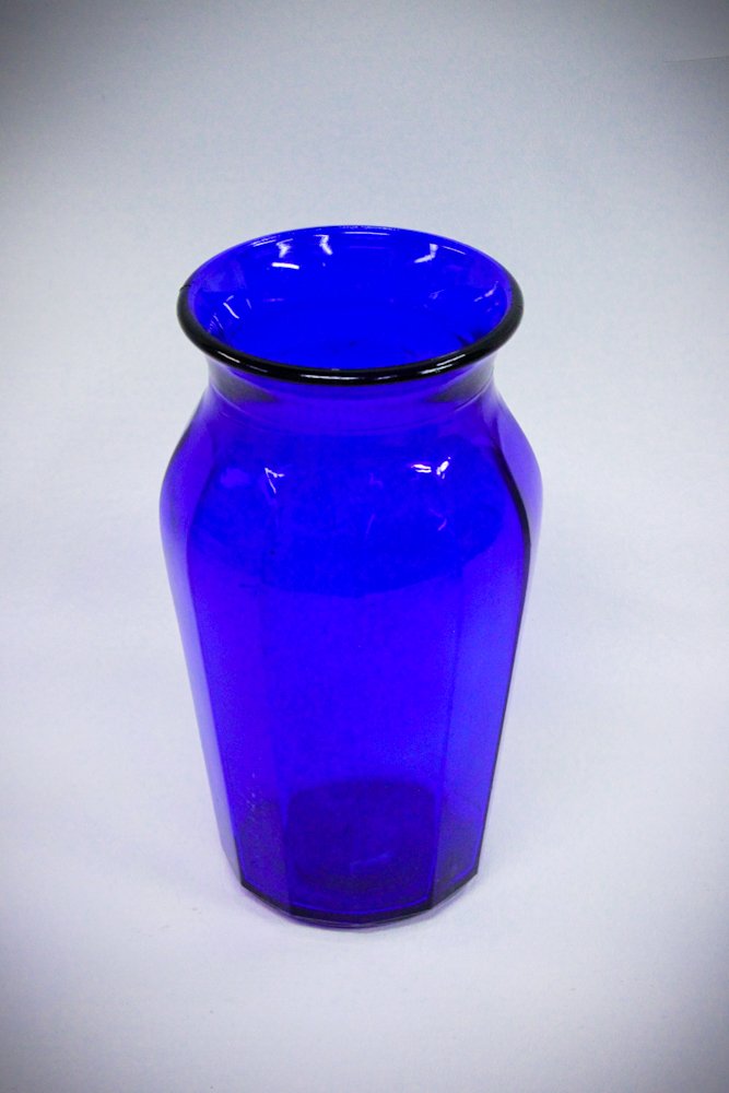 Vintage Hazel Atlas Aurora Cobalt Blue Vase 8"h: Vintage Hazel Atlas Aurora Cobalt Blue Vase 8"h