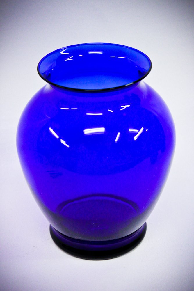 Vintage Colbolt Blue Glass Bubble Vase 8"h: Vintage Colbolt Blue Glass Bubble Vase 8"h