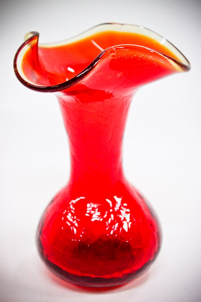 Blenko Amberina Red Crackle Glass Bud Vase Hand Blown: Blenko Amberina Red Crackle Glass Bud Vase Hand Blown 5" x 2"
