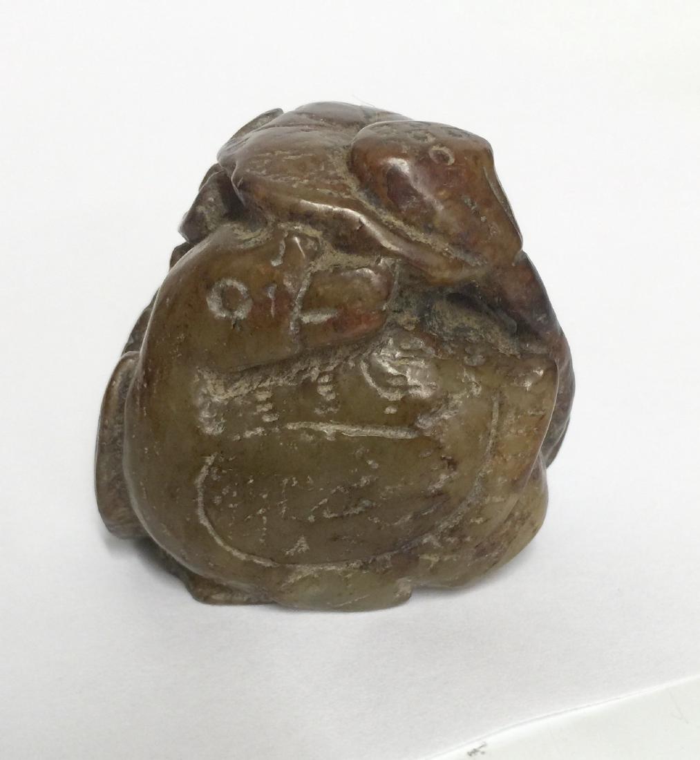 Old jade carving of a pendant. Pre Ming (1 of 3)