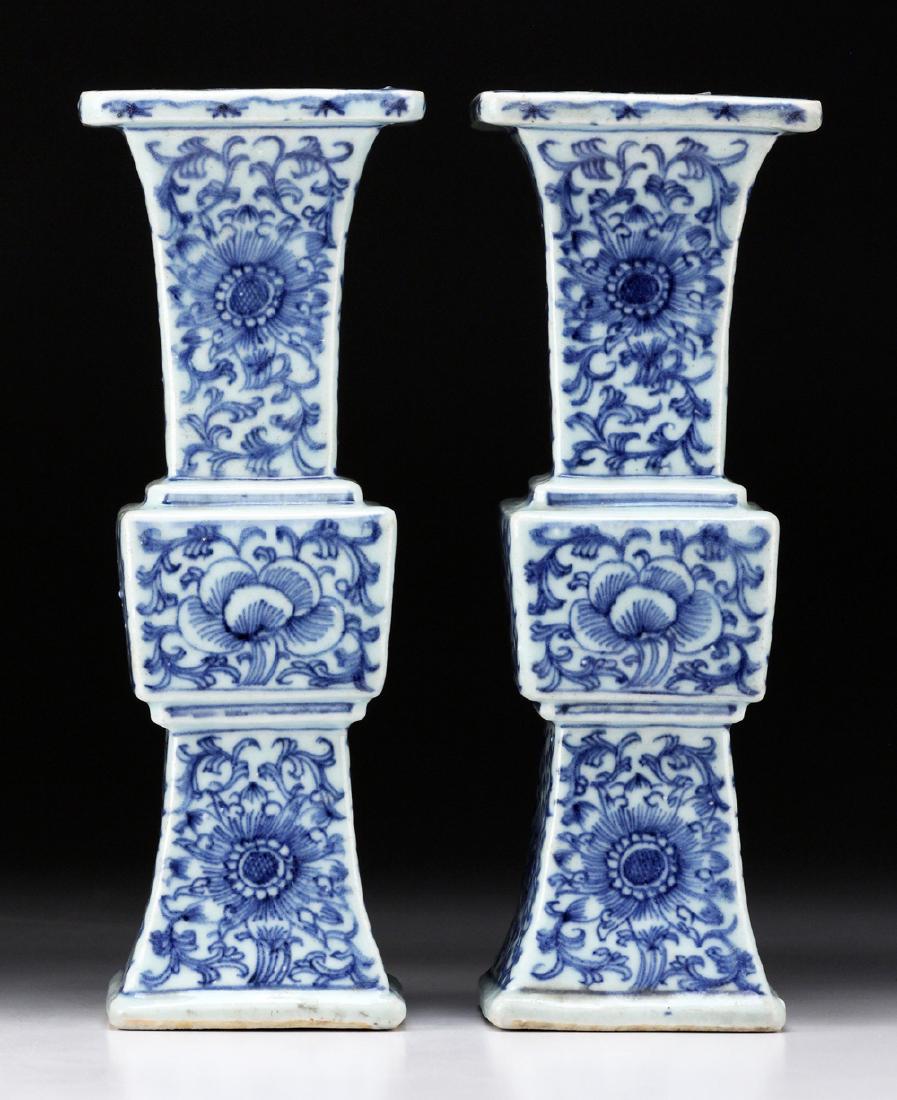 Pair of Qing Dynasty Blue and White Earthenware Vases (1 of 6)