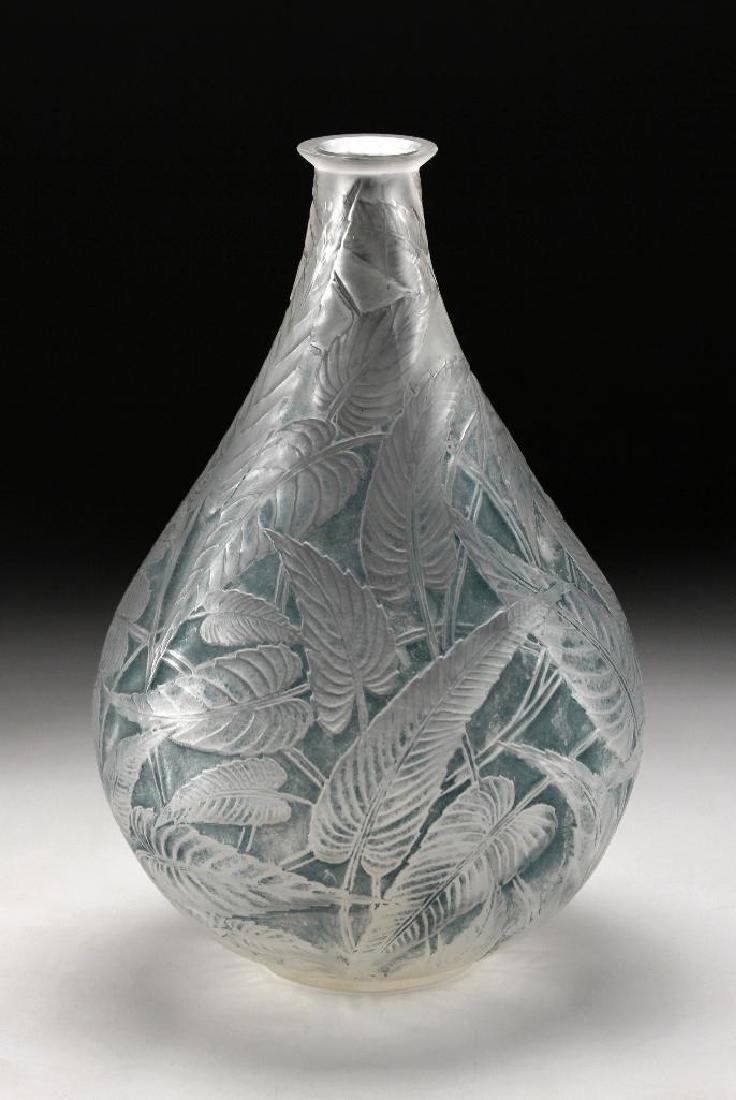 Lalique Crystal Sauge Vase (1 of 7)
