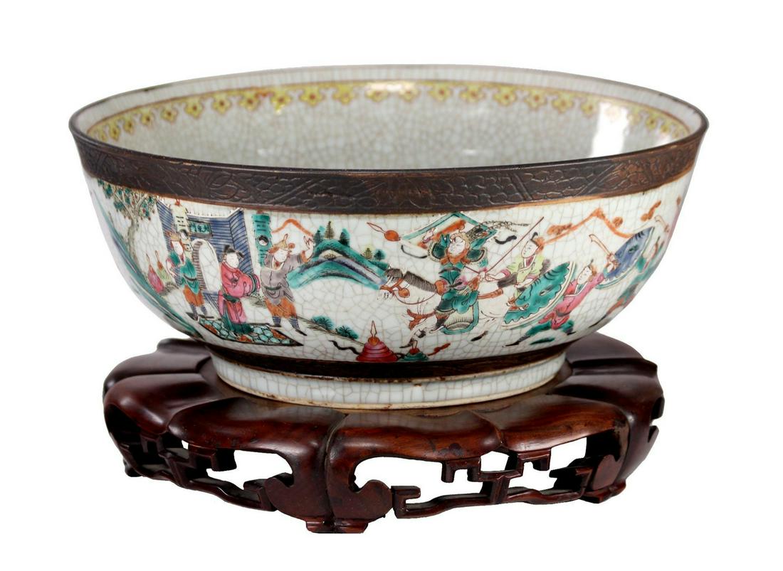 Large Chinese Qing Dynasty Enameled Porcelain Bowl (1 of 10)