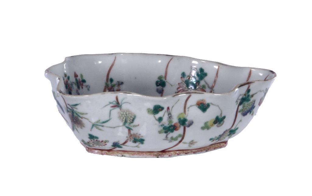 Chinese Qing Dynasty Leaf Form Celadon Ground Famille (1 of 7)