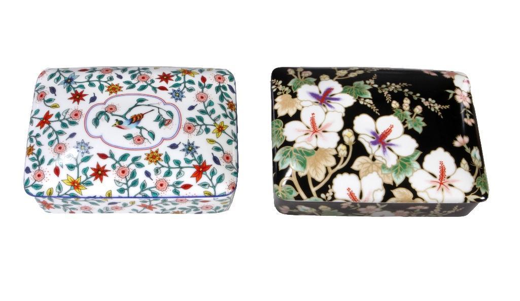 Two Neiman Marcus Japan Lidded Playing Card Boxes (1 of 5)