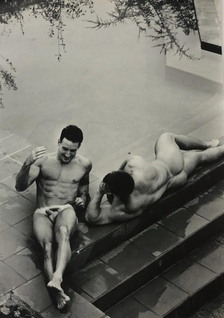 Tom Bianchi "Pool Talk, 1991" Print. (1 of 1)