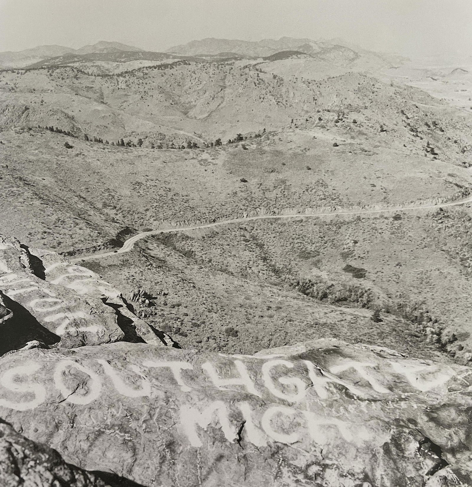 Robert Adams â€œAusblick vom Lookout Mountainâ€ Print: Robert Adams â€œAusblick vom Lookout Mountainâ€ Print. Measures (approx): 5.75 x 6. Mounted to archival quality paper. Verso is blank. Printed circa 1970â€&