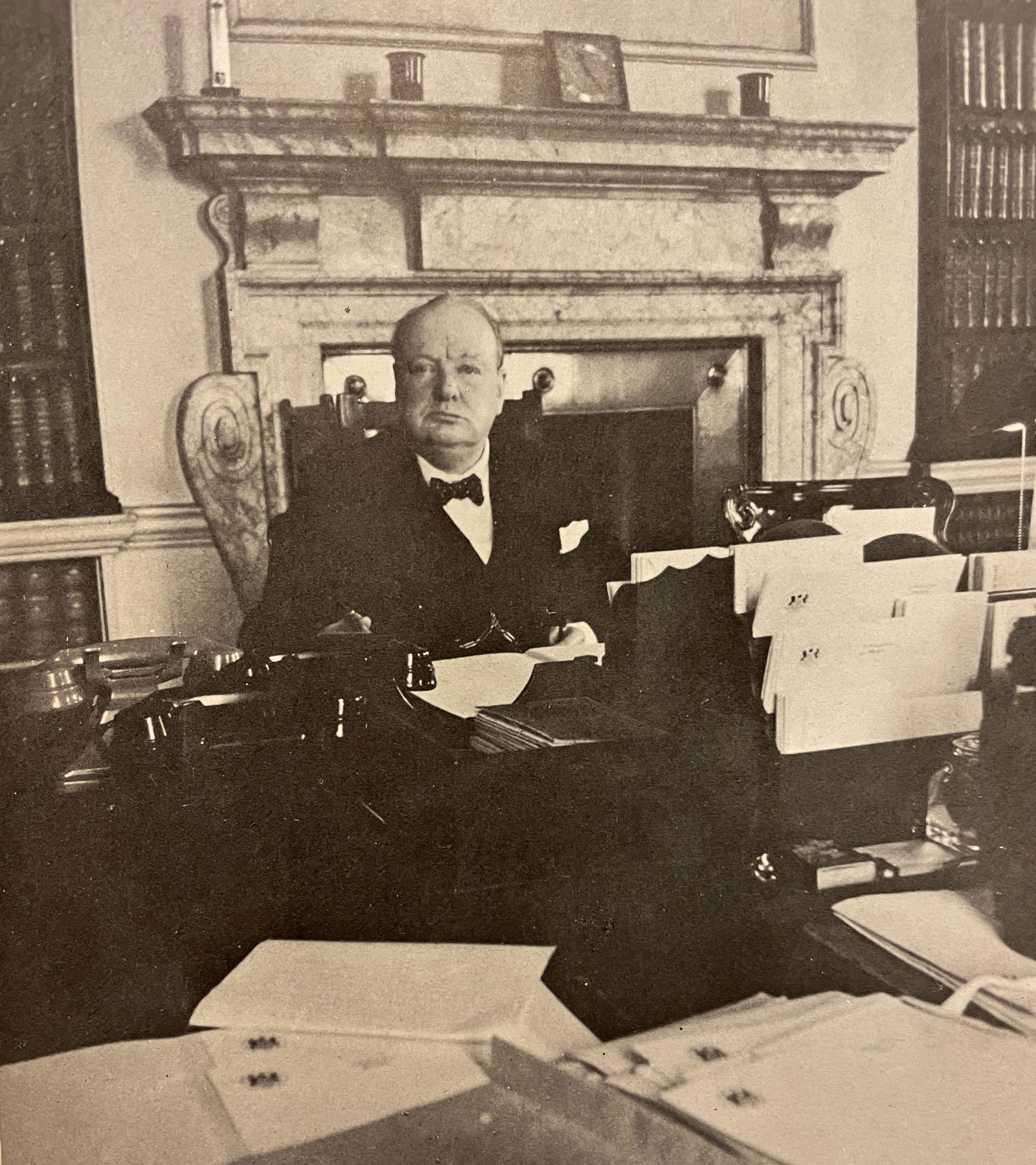 Cecil Beaton â€œWinston Churchhillâ€ Print: Cecil Beaton â€œWinston Churchhillâ€ Print. Measures (approx): 7 x 6.25. Mounted to archival quality paper. Verso is blank. Printed circa 1950â€™s.