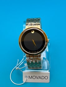 Movado Esperanza Museum 39mm Steel Black Dial Quartz Mens Watch Model # 0607059