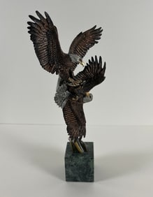 Food Fight by Kitty Cantrell Legends Sculpture – Limited Edition Bronze Bald Eagles Wildlife Art