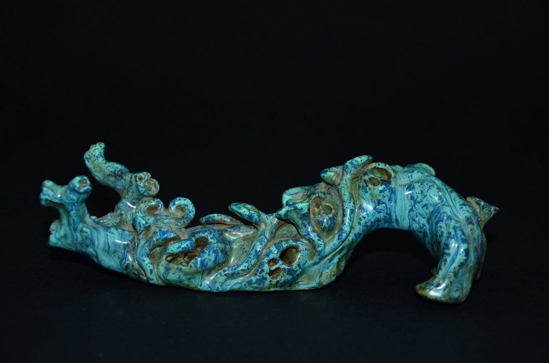 Rare vintage Chinese Flambe (Lu jun) glazed porcelain: 敬畏堂炉钧釉笔架 Chinese flambe glazed porcelain brush rake/holder. Size: 6.75" L Condition: Good condition. (Refer to pictures) Shipping: We provide in