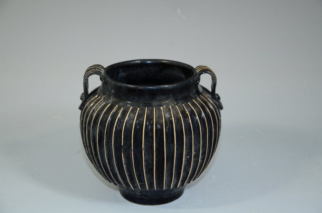 Chinese Song dynasty style Ji-zhou kiln double ears: Chinese Song dynasty style Ji-zhou kiln double ears round pot. Size: 6" D. 6" Ht. Condition: Good condition, refers to pictures. Shipping: We provide in house packing and shipping services at buyer's