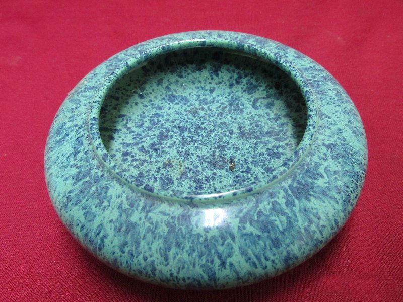 Chinese Lu Jun Glaze Carved Inkwell / Brush: Chinese Lu Jun Glaze Carved Inkwell / Brush Washer Size : 3.8" W Condition : good 专