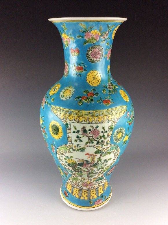 Vintage 18C Qing period, Chinese Famille rose, blue (1 of 9)