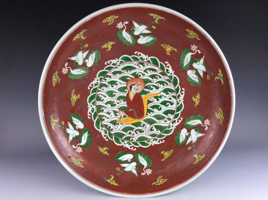 Very rare Ming period, Chinese porcelain charger, Wucai (1 of 7)