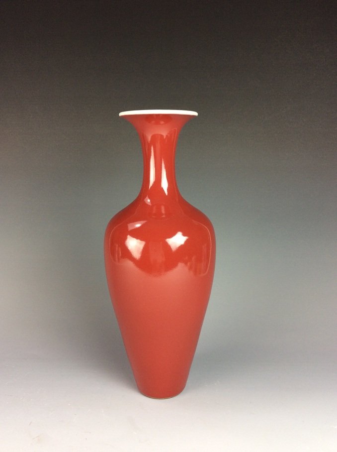 Chinese porcelain vase, red glazed, marked (1 of 5)