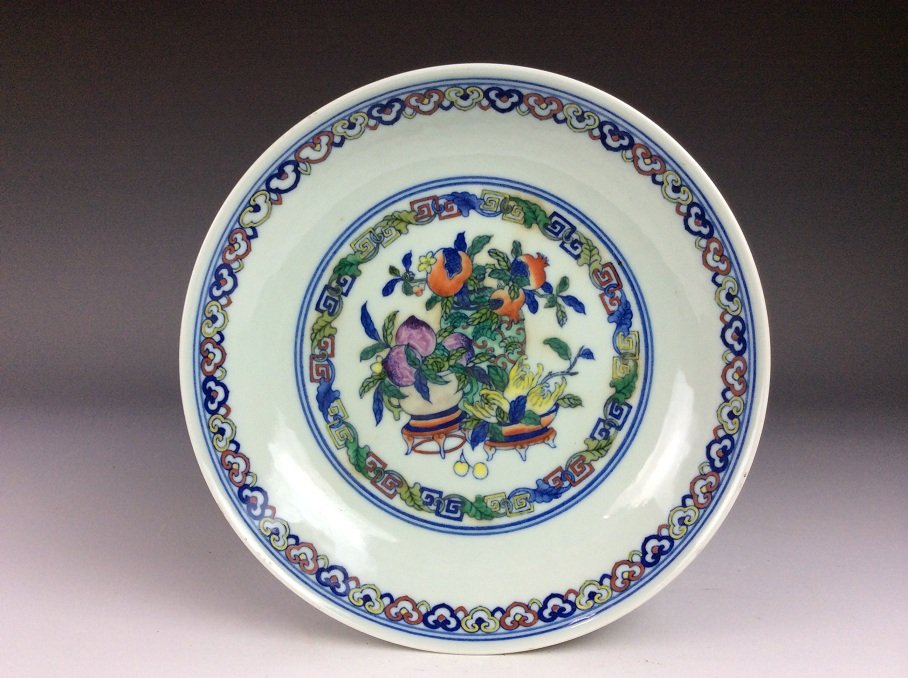 Fine Chinese porcelain plate, Doucai glaze (1 of 6)