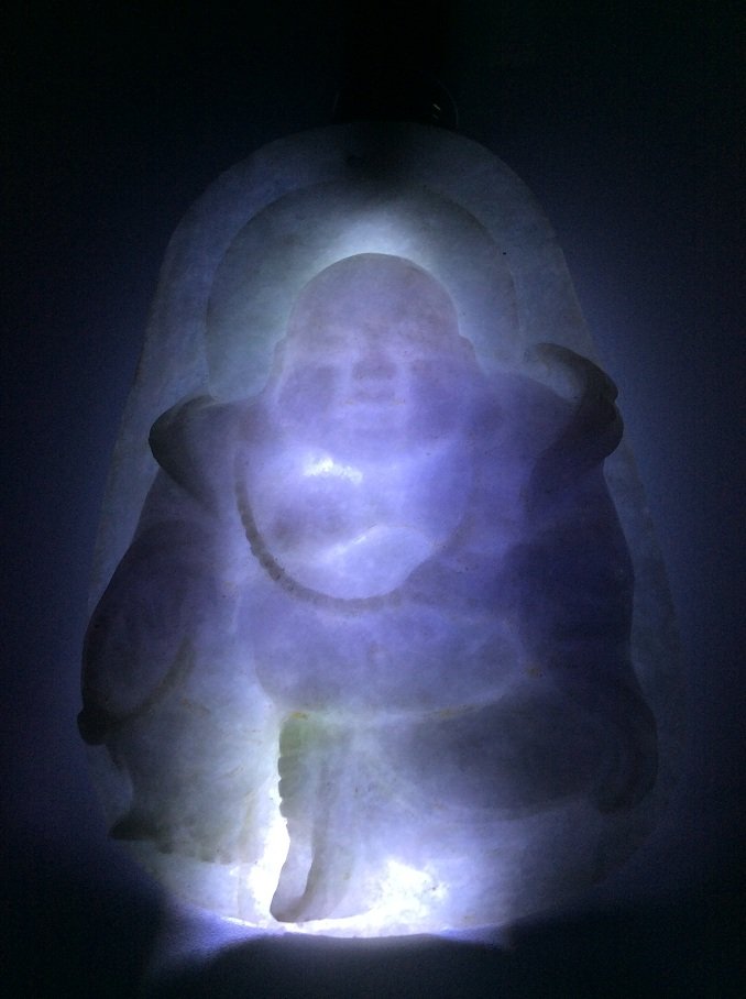 Chinese jadeite pendant carved buddha figure. (1 of 6)