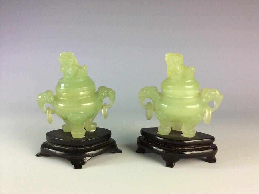 Pair of Chinese green Jade censer with cover (1 of 3)