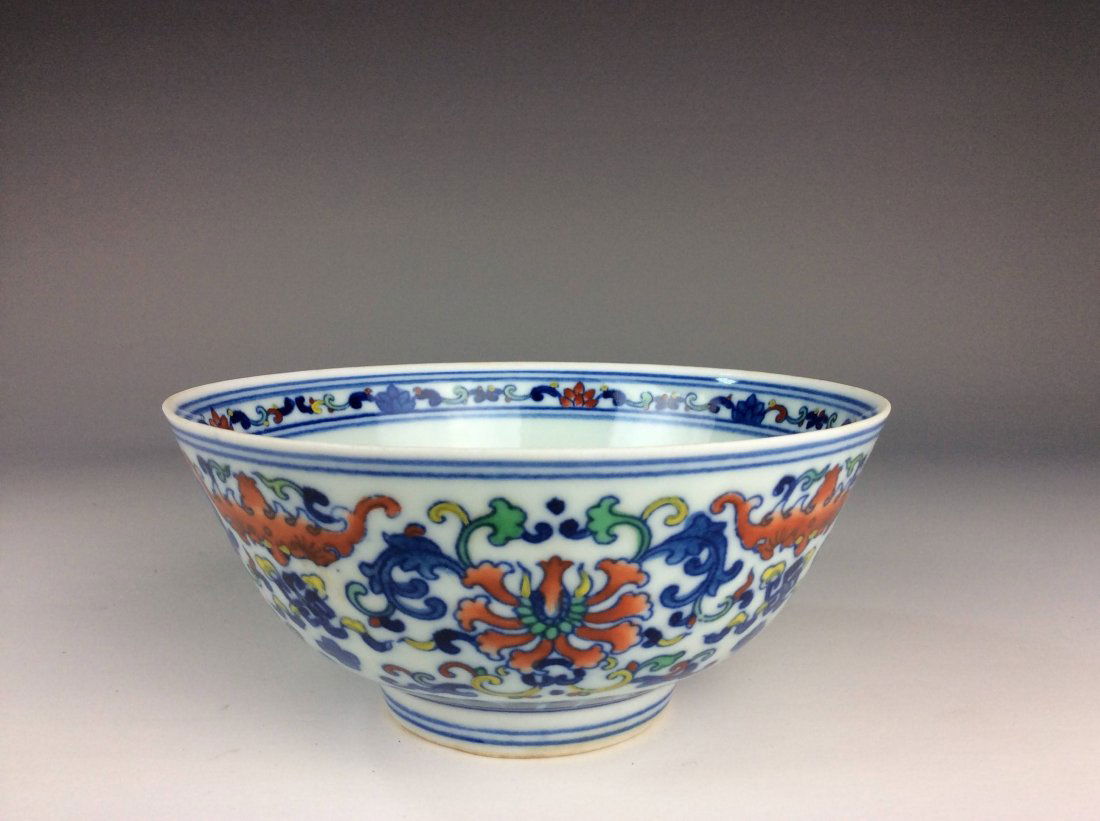 Chinese Doucai porcelain bowl  marked (1 of 6)