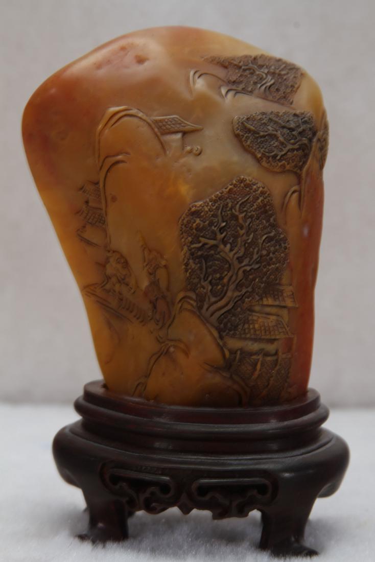 [CHINESE]A LATE 19TH CENTURY SHOUSHAN STONE CARVED: [CHINESE]A LATE 19TH CENTURY SHOUSHAN STONE CARVED ORNAMENT(201g) L:2.35" W:1.25" H:3.25"十九世纪后寿山石雕山水楼阁摆