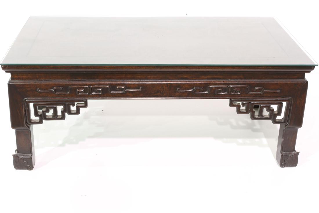 [CHINESE]A ROSE WOOD TEA TABLE  L:40.5" W:22.5" H:16" (1 of 3)
