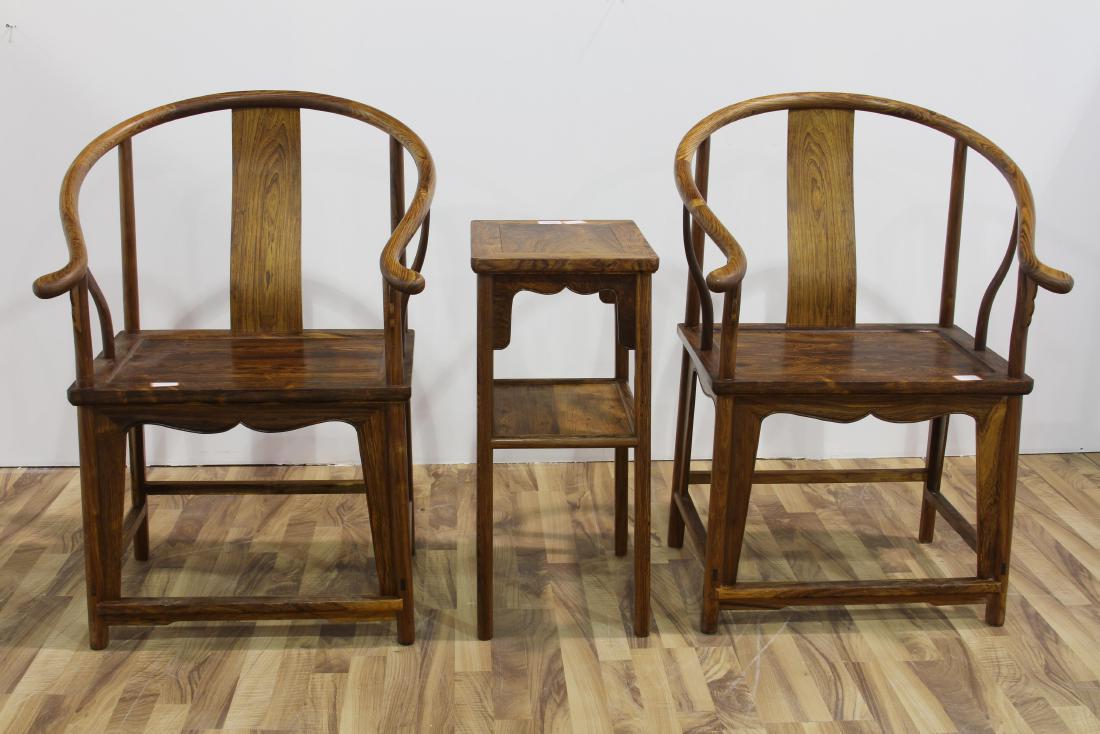 [CHINESE]A SET OF MING DYNASTY STYLED HUANGHUALI WOOD (1 of 2)