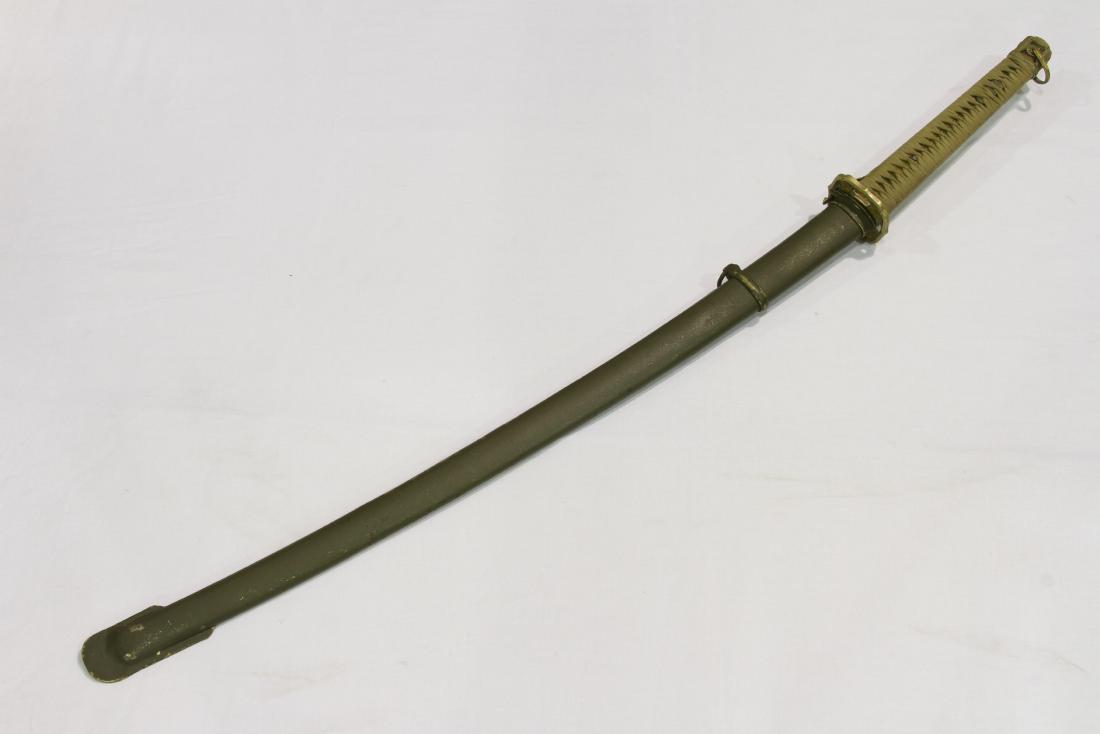 JAPANESE MILITARY SWORD USED IN WWII L:42"W:1.5" (1 of 5)