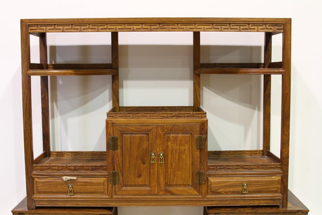 [CHINESE]A LATE 19TH CENTURY HUANGHUALI WOOD CARVED: [CHINESE]A LATE 19TH CENTURY HUANGHUALI WOOD CARVED CABINET L:46.5"W:13.75"H:33.5"十九世纪后黄花梨多宝阁