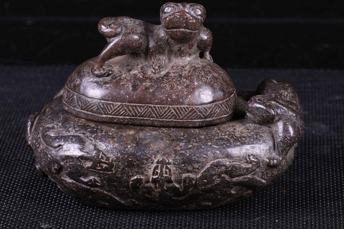 [CHINESE]A ANCIENT JADE CARVED BOX L:5" W:2.75" H:4" (1 of 2)