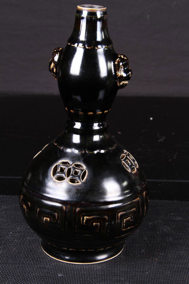 [CHINESE]A SONG DYNASTY STYLED JIZHOU GLAZED PORCELAIN (1 of 1)