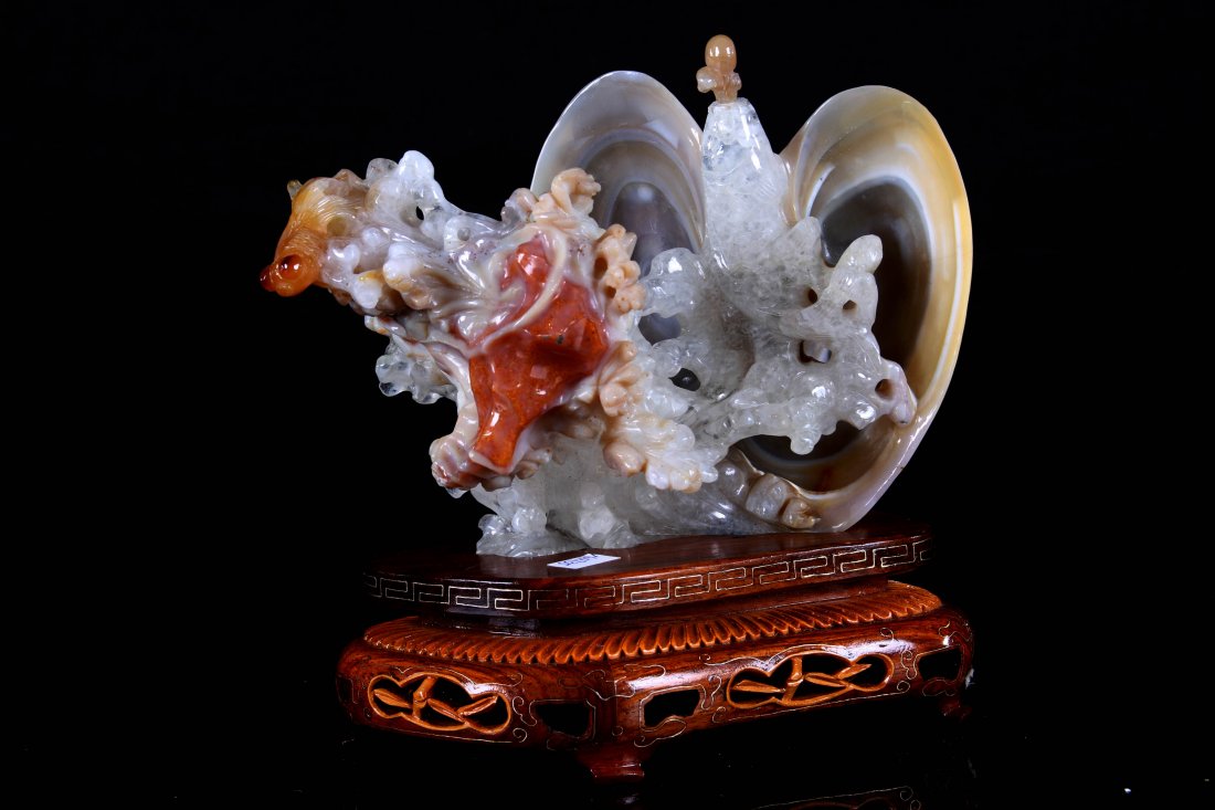 [CHINESE]CRYSTAL DECORATION CARVED WITH FISH AND SHELL (1 of 2)